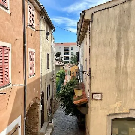 3p Vieille Au Calme * Saint-Laurent-du-Var